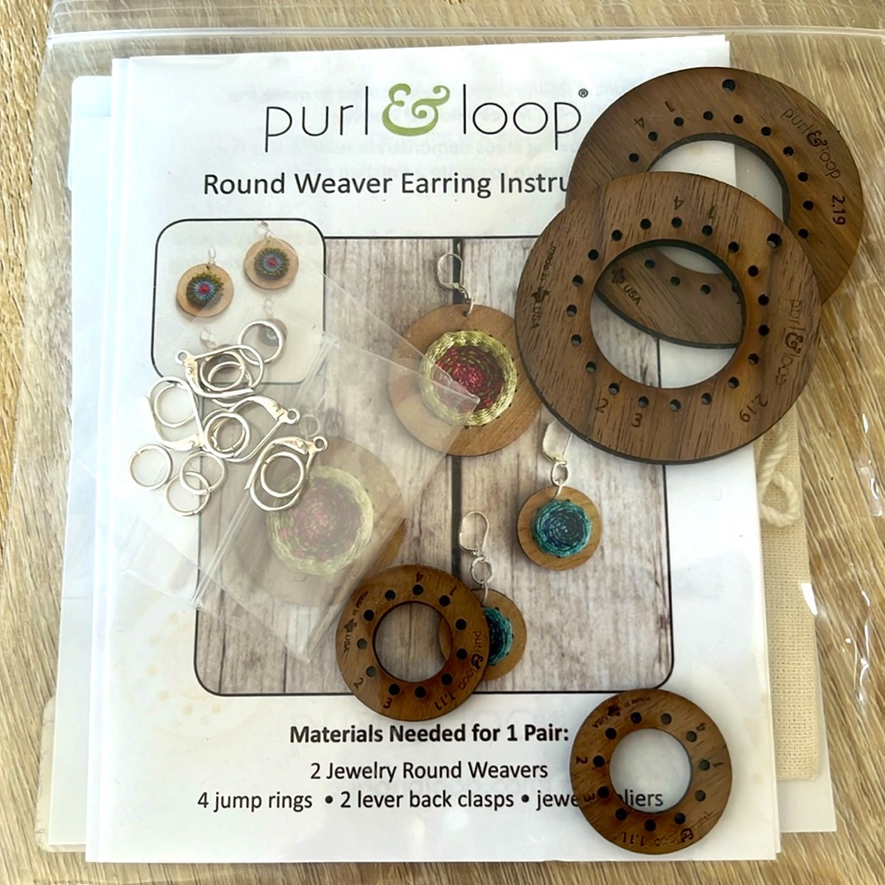 3/$25•Earring Kit New In Package